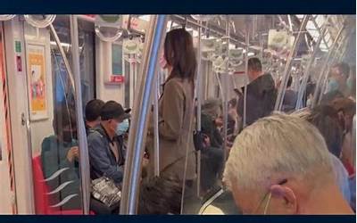 女子在南京地铁车厢喝水被开罚单 到底该不该罚：律师释疑应明确到位
